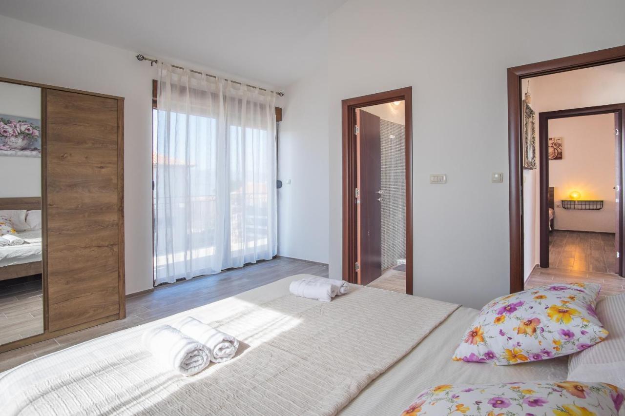 Villa Dijana East Linardići Exterior foto
